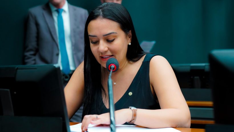 Dayany é coautora de PL que aumenta pena para crimes contra a honra em casos de violência doméstica