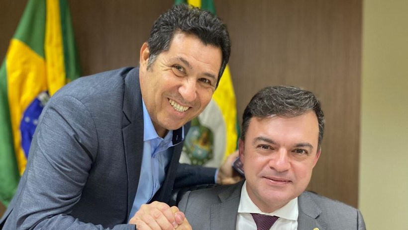 De Assis Diniz apresenta nome de Fernando Santana como candidato a presidente da Alece
