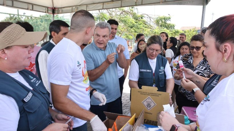 Prefeitura de Fortaleza inicia campanha de vacinação antirrábica
