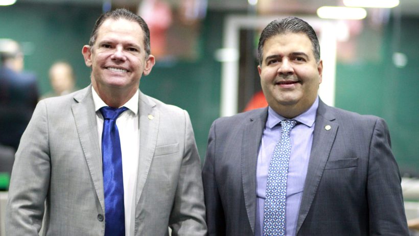 Deputados Lucinildo Frota e Felipe Mota rebatem fake news sobre aumento de salários na Alece