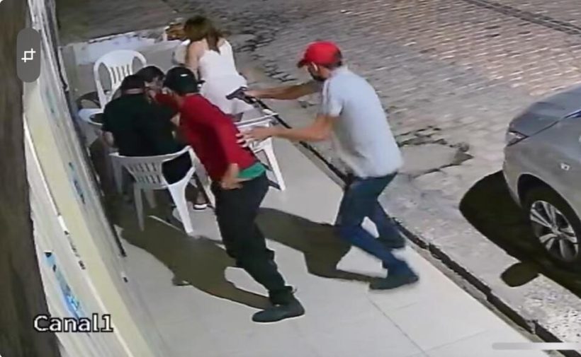 Suspeitos do assassinato de vereador morrem em confronto com a PMCE
