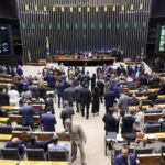 PSB e PT travam disputa por mais uma vaga da bancada federal do Ceará