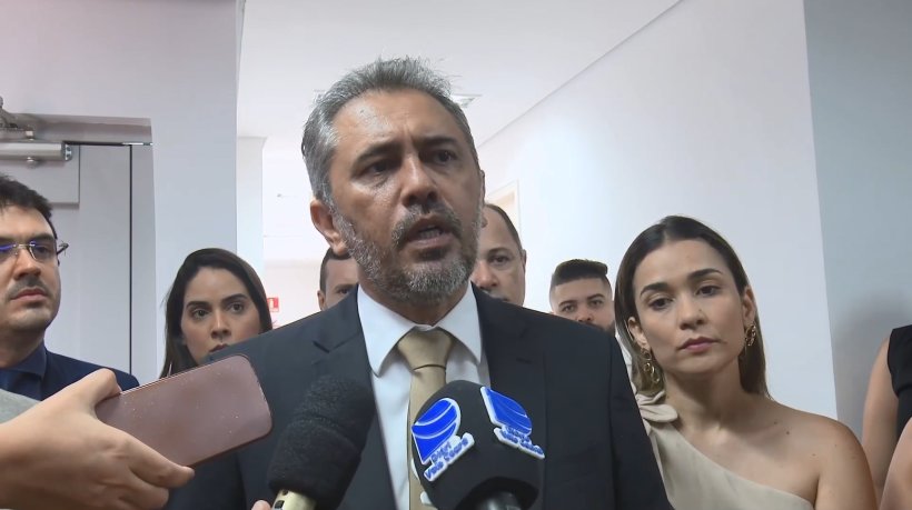 Elmano anuncia criação de centros regionais para crianças com TEA