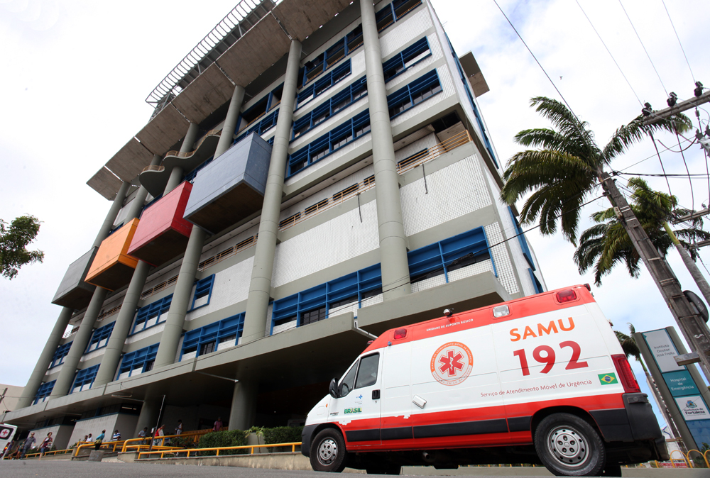 Menor de idade invade IJF e executa rival de outra facção
