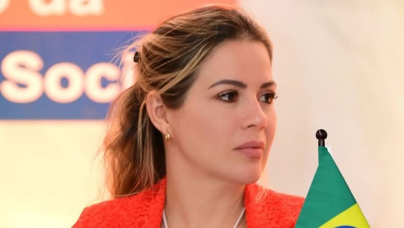 Onélia Santana toma posse como nova conselheira do TCE-CE nesta quinta