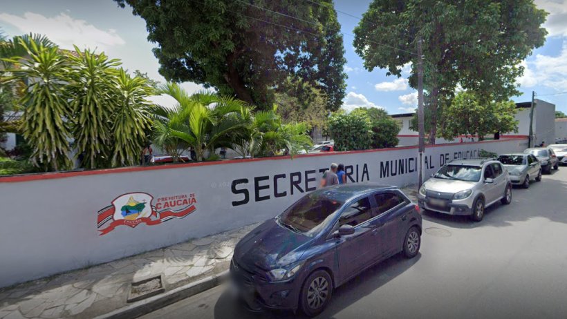 Secretaria de Educação de Caucaia solicita devolução de notebooks por dívida milionária da Prefeitura