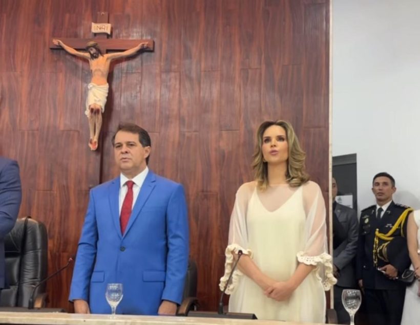 Evandro Leitão e Gabriella Aguiar são empossados em Fortaleza