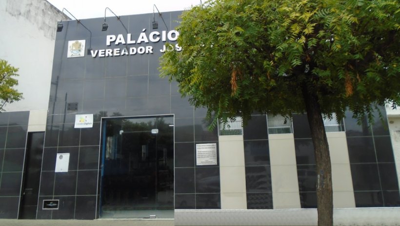 MPCE recomenda que Câmara de Santana do Acaraú não efetive agentes de saúde sem processo seletivo