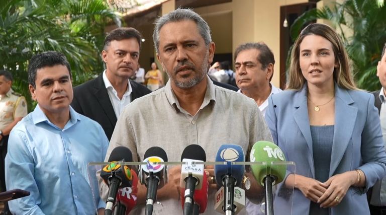 Elmano anuncia entrega do Hospital Universitário do Ceará para fevereiro