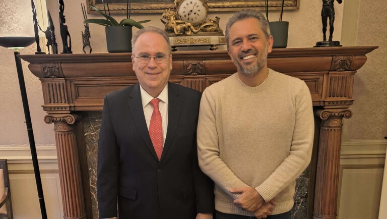 Elmano fortalece parcerias entre CE e Holanda em reunião com embaixador