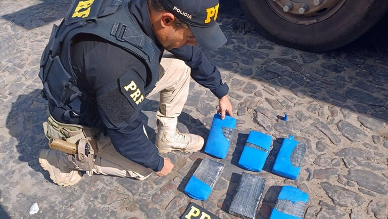 Caminhoneiro é preso com 6,3 kg de cocaína no município de Milagres