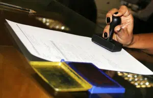 Tabeliães sem concurso público tem remoções invalidadas pelo STF