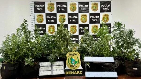 Polícia Civil desativa laboratório de drogas em Fortaleza; homem é preso