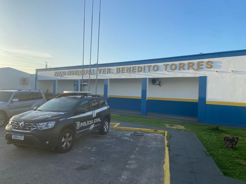 Prefeitura de Barreira é investigada por suposto desvio de dinheiro público