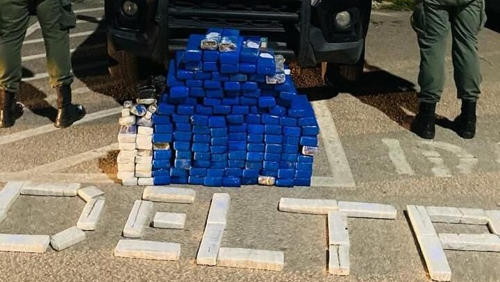 PM apreende mais de 140 quilos de maconha no bairro Messejana