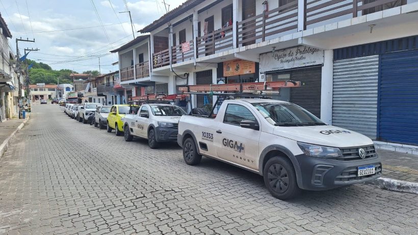 Polícias Civil e Militar realizam operação contra CV no Pecém; internet volta aos poucos