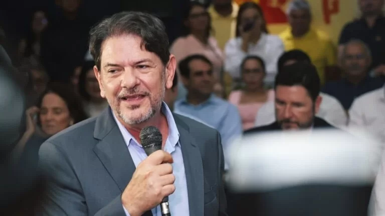 Cid evita preferência para 2ª vaga ao Senado e defende decisão coletiva na base de Elmano