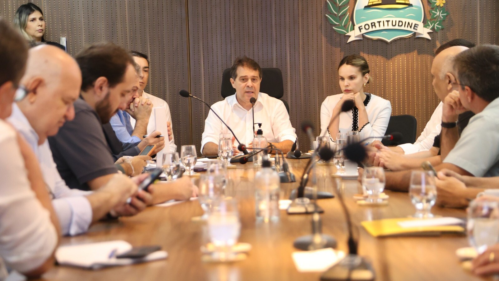Prefeito Evandro determina ampliação dos serviços de limpeza urbana em Fortaleza
