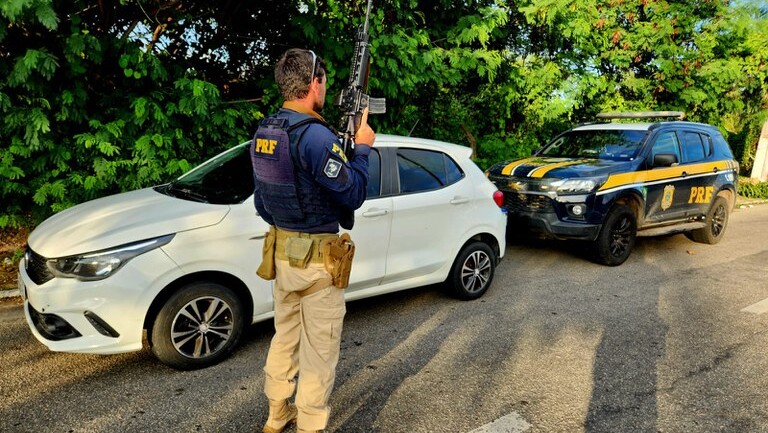 PRF recupera veículo locado em 2020 e que não foi devolvido para a empresa proprietária