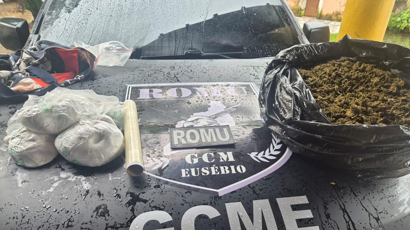 GCM de Eusébio apreende maconha e cocaína na periferia da cidade