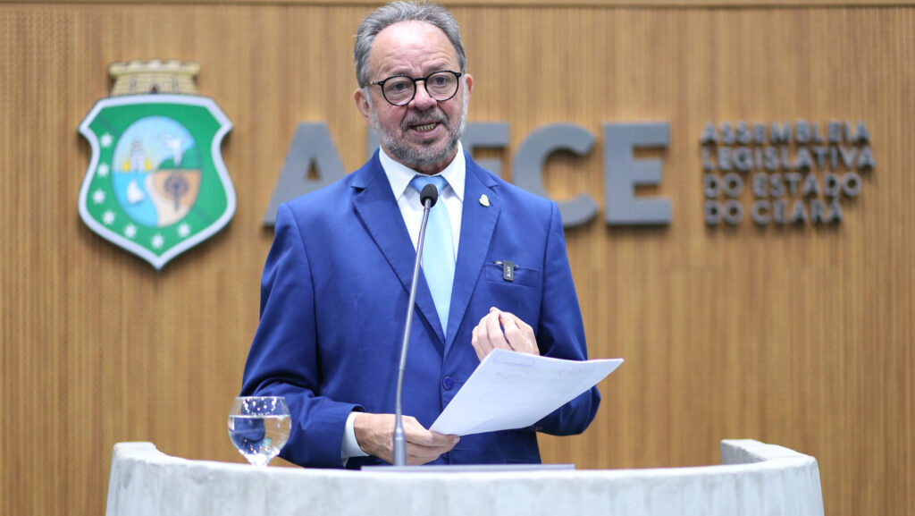 Acrísio Sena