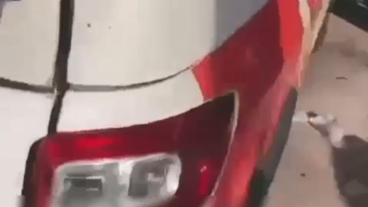Empresas de internet retiram adesivos dos carros para evitar novos ataques das facções criminosas