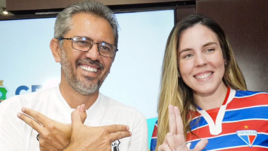 Elmano e Jade explicam cadastramento para reconhecimento facial na Arena Castelão