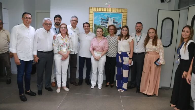 Evandro e Alexandre Padilha anunciam investimento de R$ 200 mi para IJF e Hospital da Mulher