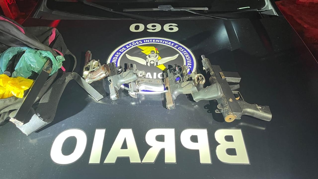 Polícia apreende 6 armas, munições e explosivo no Vicente Pinzòn
