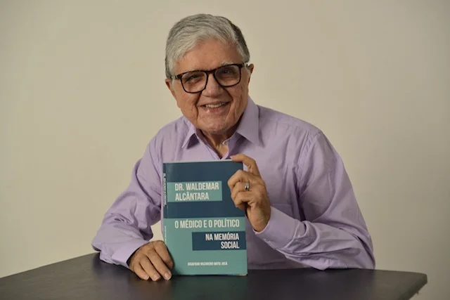 Biografia de Dr. Waldemar Alcântara é lançado neste sábado (12)