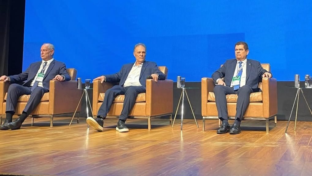 Possível candidatura de Ciro ao Abolição em 2026 deve provocar baixas na base de Cid Gomes