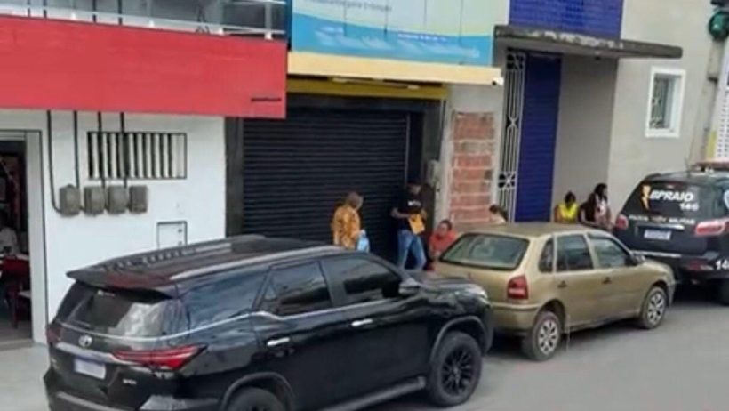 MPCE deflagra operação contra suspeitos de tráfico de drogas; estabelecimentos são interditados