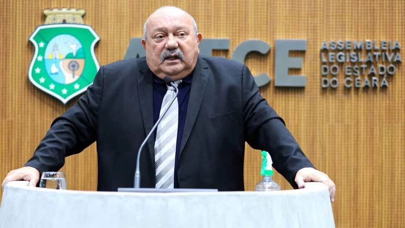 Deputado Fernando Hugo critica apoio de Larissa Gaspar à Marcha da Maconha