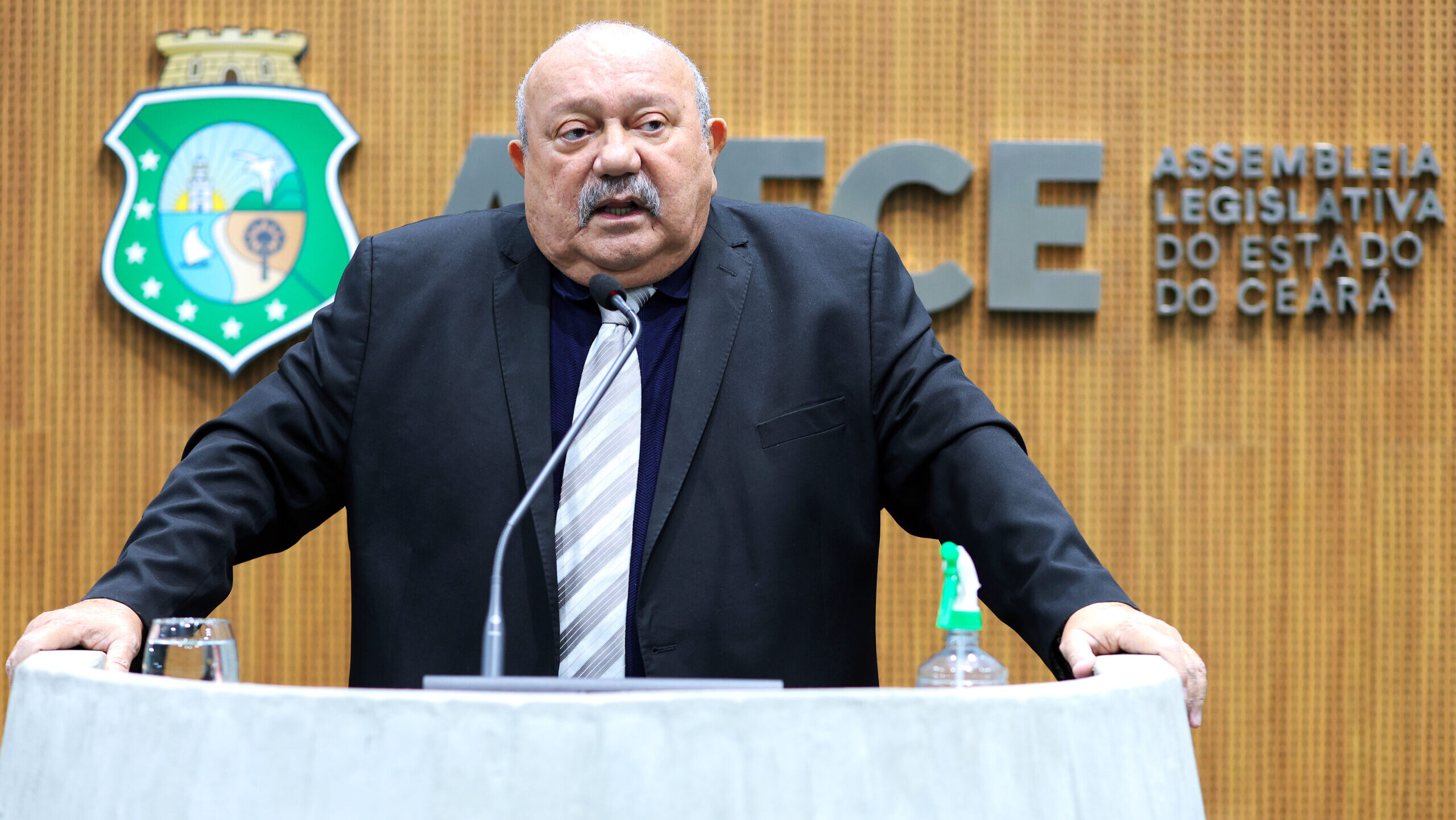 Deputado Fernando Hugo critica apoio de Larissa Gaspar à Marcha da Maconha