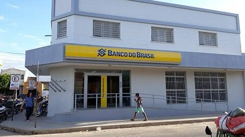Agência bancária de Cedro é alvo de arrombamento durante a madrugada