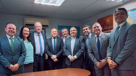 Ciro aceita disputar o Abolição em 2026 e declara voto em pai de André Fernandes para o Senado