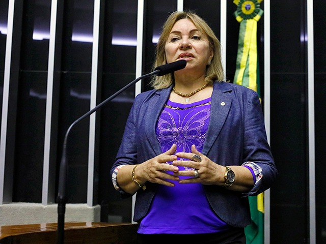 Ex-deputada Gorete Pereira é suspeita de participar de desvio bilionário do INSS