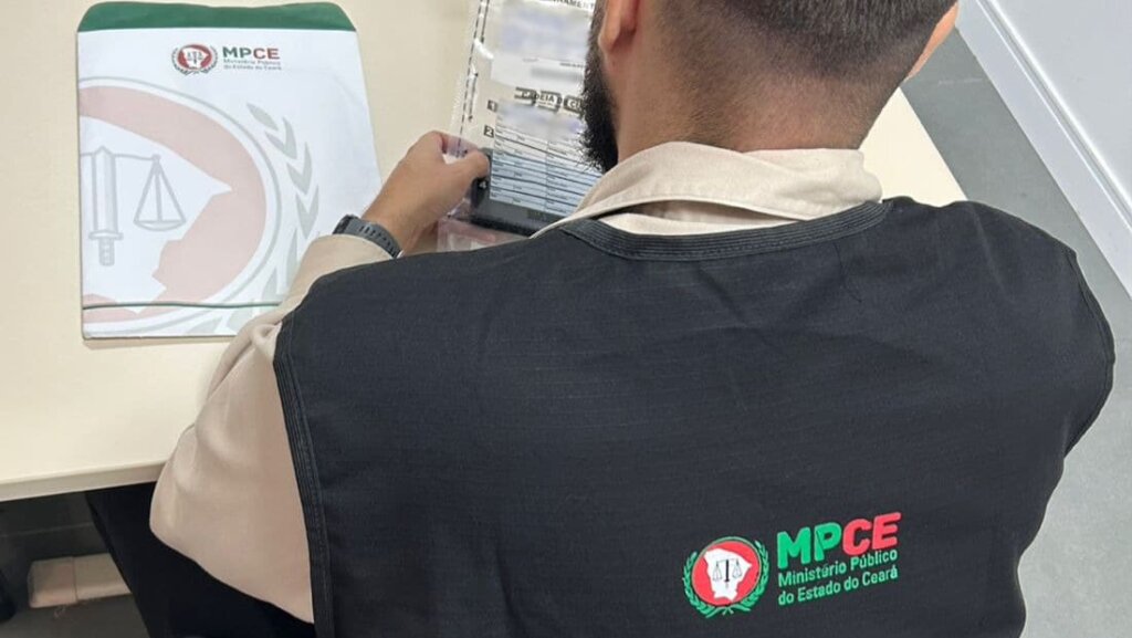 MP faz operação para apurar suposto esquema de desvio de dinheiro da Prefeitura de Pacoti