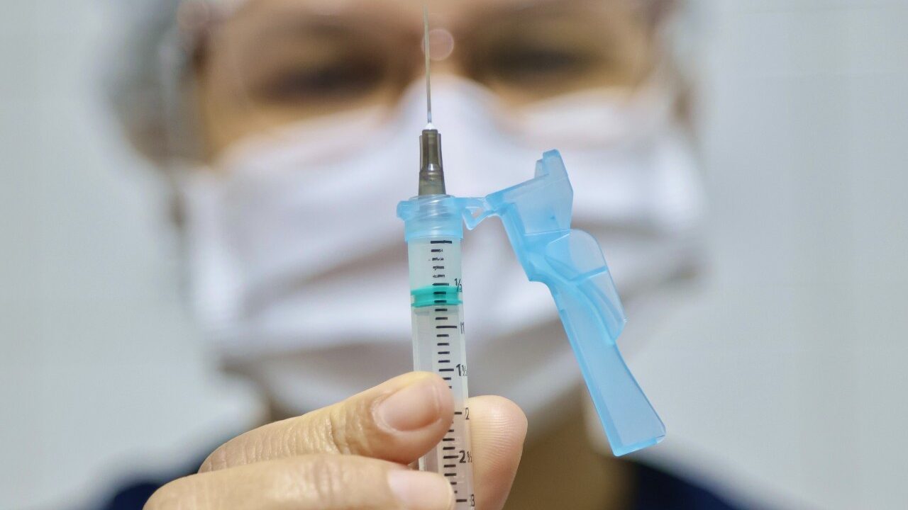 Prefeitura de Fortaleza abre todos os postos de saúde para o Dia D de vacinação contra gripe