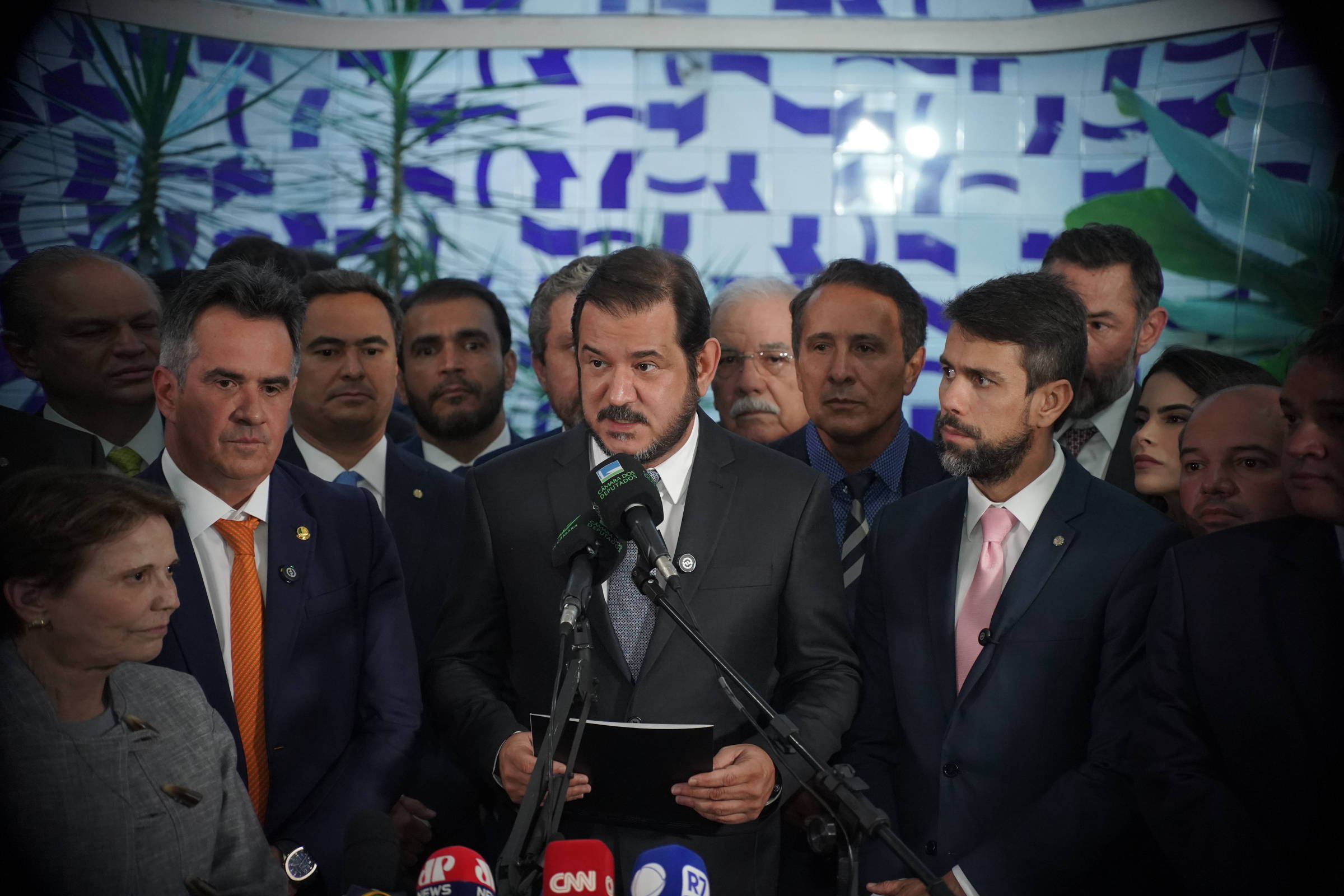 UP se posiciona contra aumento de impostos e sinaliza distanciamento de Lula e Elmano