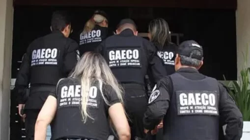 MPCE deflagra para desarticular facção criminosa ligada ao tráfico de drogas no Conjunto Ceará