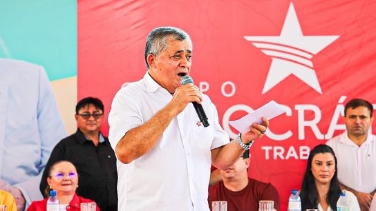 De olho no Senado, Guimarães diz que só depende do PT do Ceará para ser o escolhido