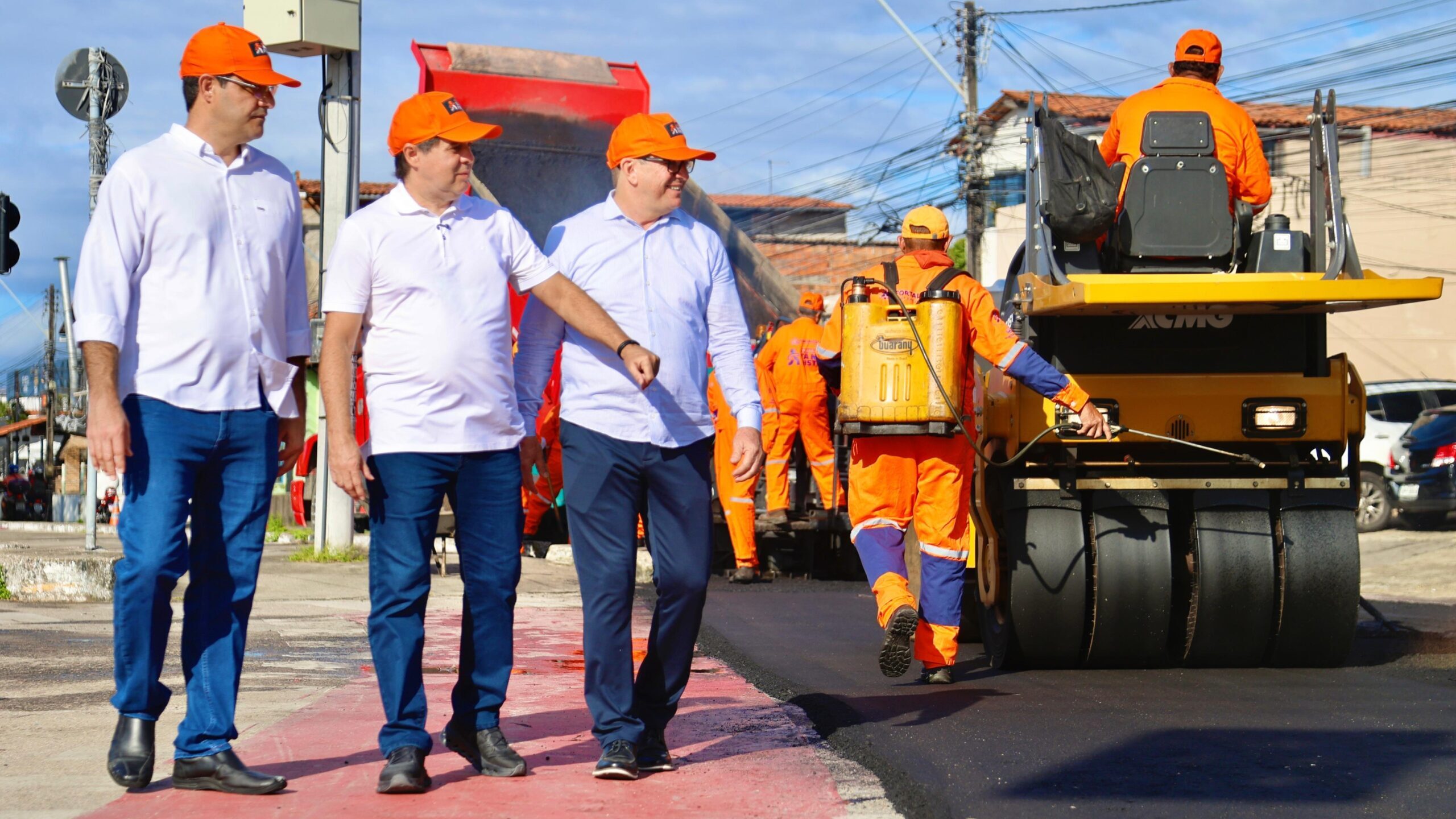 Prefeito Evandro Leitão lança programa voltado para recuperação da malha viária de Fortaleza