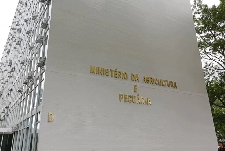 Solar tem fabricação de bebidas suspensa no Ceará pelo Governo Federal