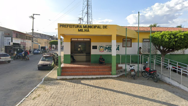 MPCE pede anulação de contrato de R$ 22 mi entre Prefeitura de Milhã e escritório de advocacia
