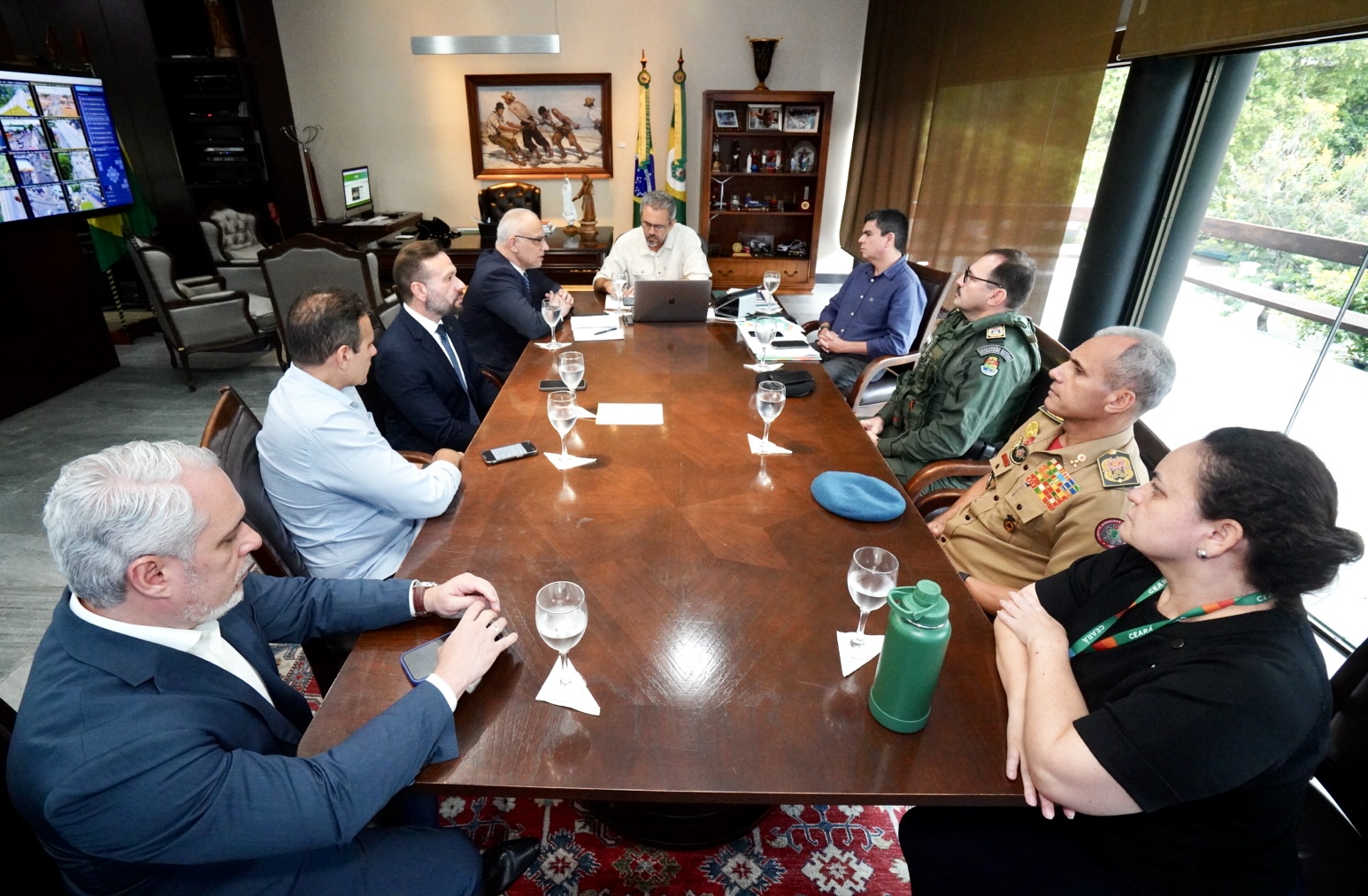 Elmano anuncia reforço de policiais militares nas ruas a partir de agosto