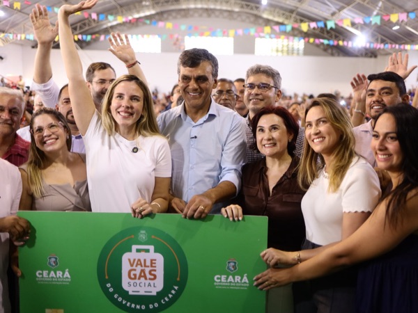 Prefeitura de Caucaia e Governo do Estado entregam mais de 4 mil benefícios do Vale Gás Social