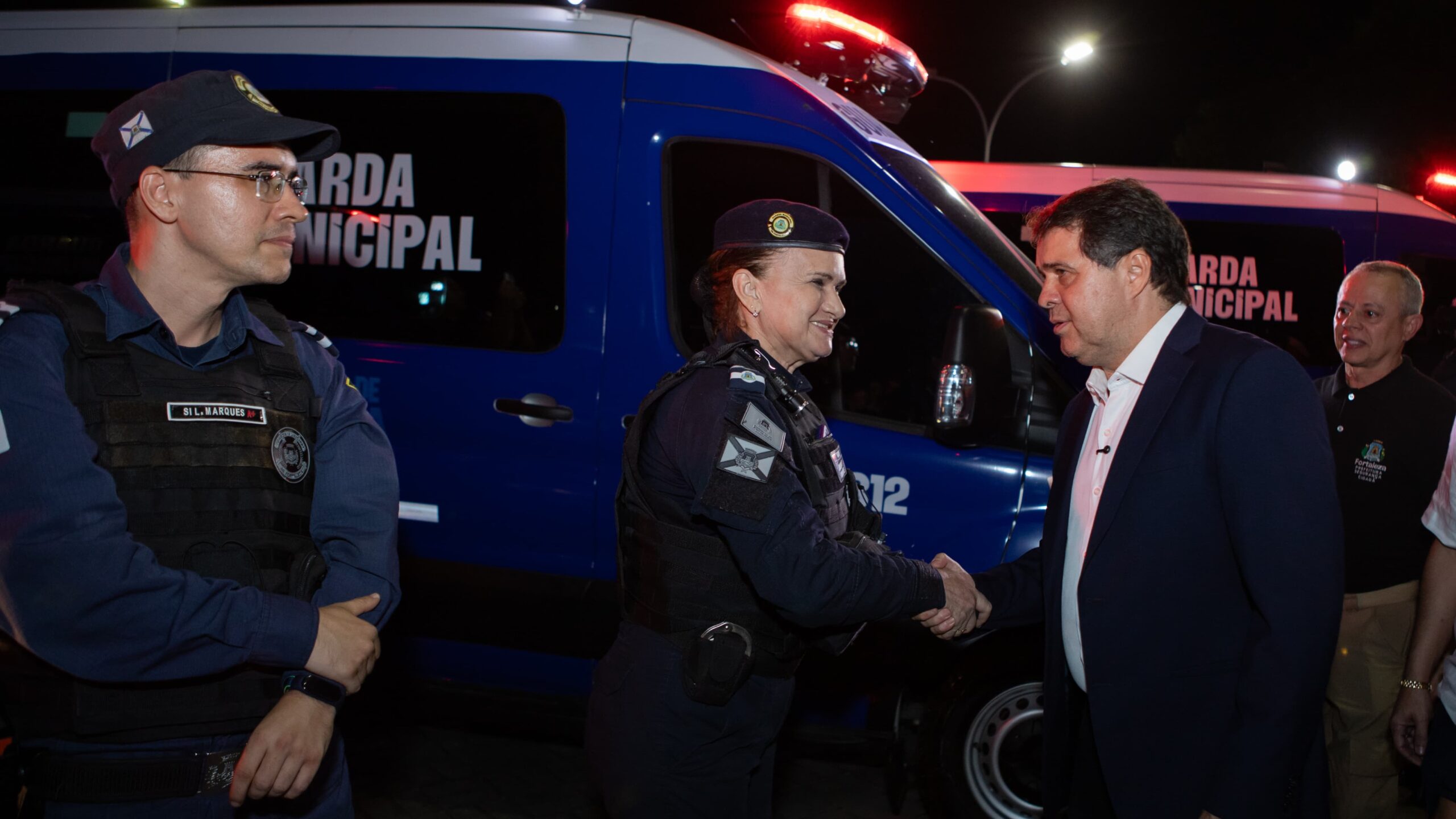 Evandro Leitão entrega Pelotões das Regionais da Guarda Municipal de Fortaleza