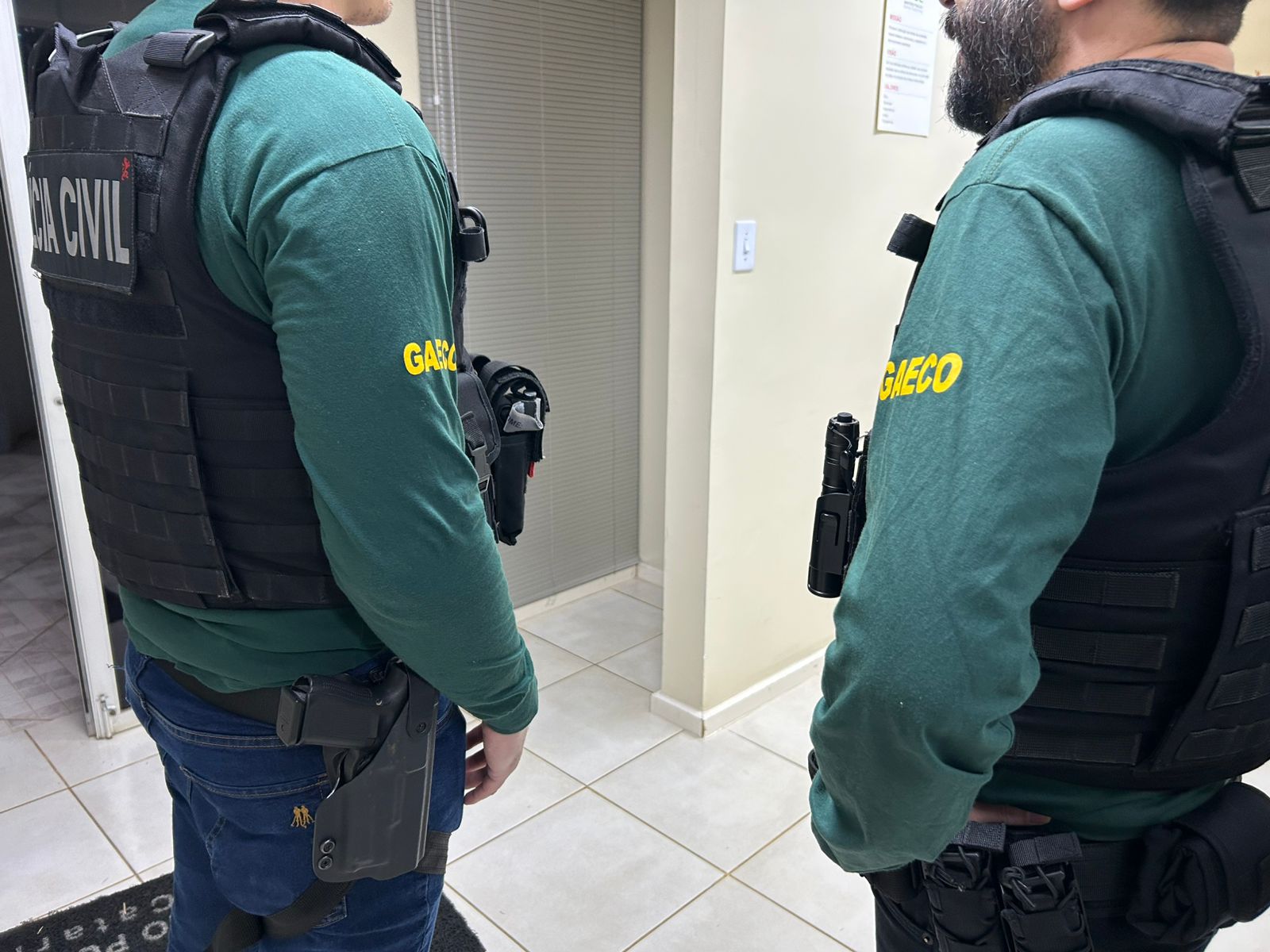MPCE cumpre mandados contra organização criminosa interestadual de estelionato contra idosos