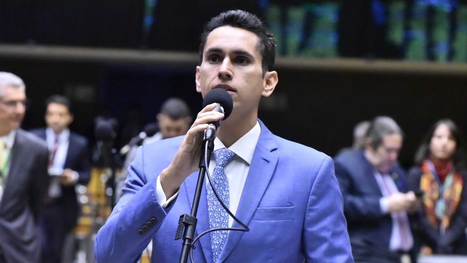 Domingos Neto é reconhecido como um dos “Cabeças” do Congresso Nacional em 2025